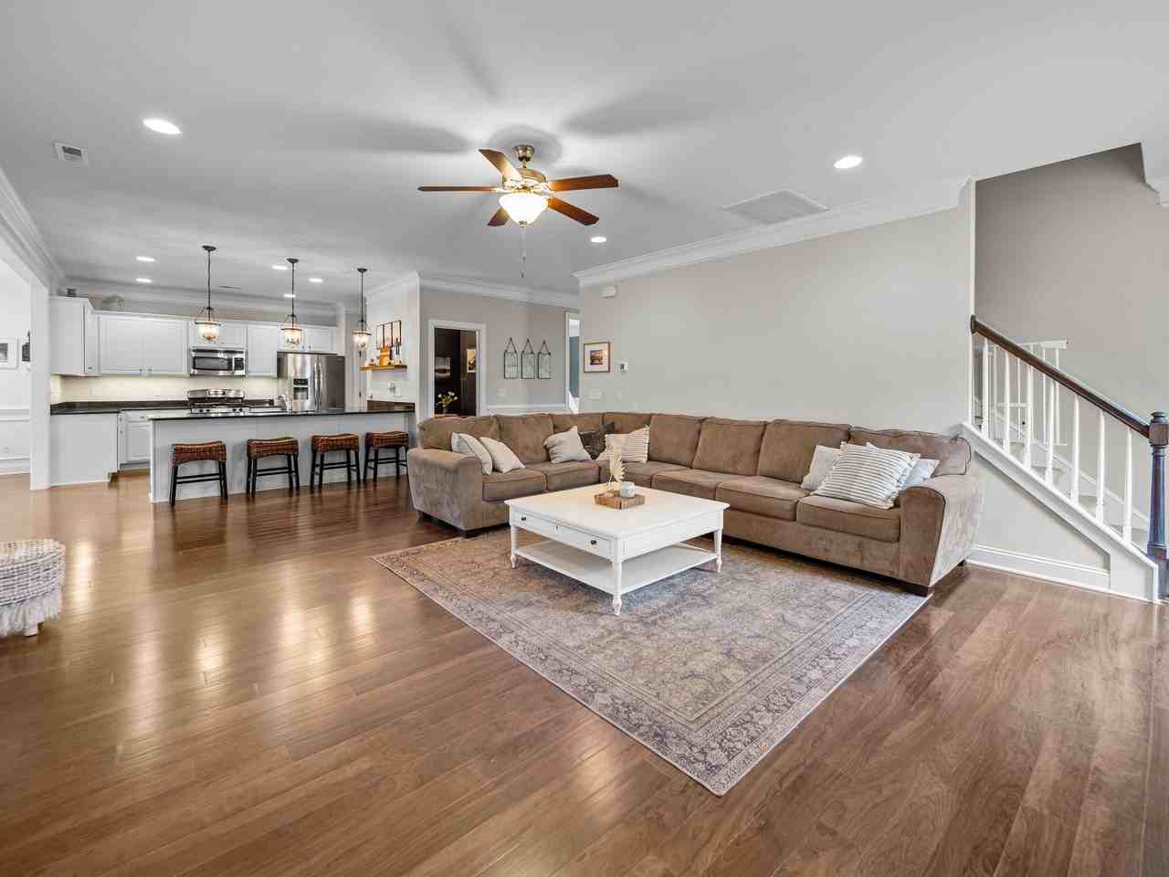 154 Cornel Ln #1 - Photo 6 of 35