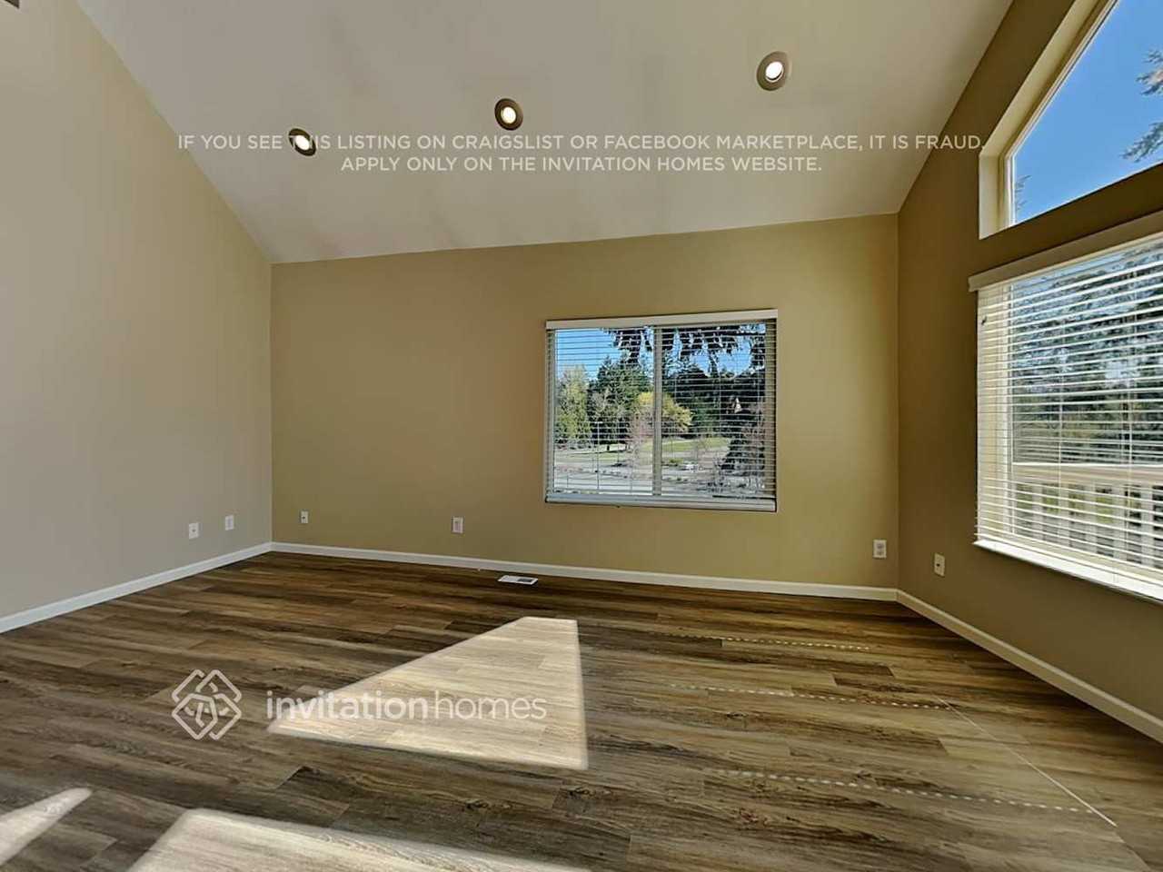 16911 S Tapps Dr E - Photo 6 of 24