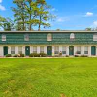 featured image of 1242 Park Dr #1