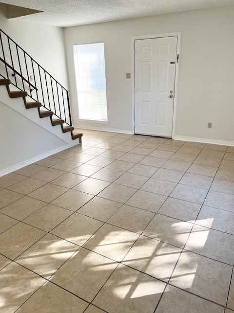 1242 Park Dr #1 - Photo 2 of 11