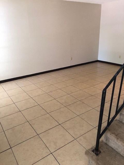 1242 Park Dr #1 - Photo 3 of 11