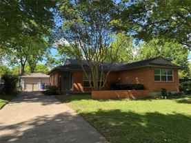 888 Berkinshire Dr - Photo 1 of 1