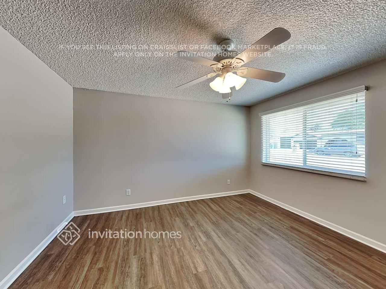 4322 E Villa Maria Dr - Photo 3 of 7