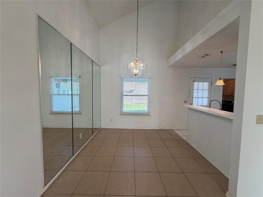 805 Hillbrooke Dr - Photo 5 of 21