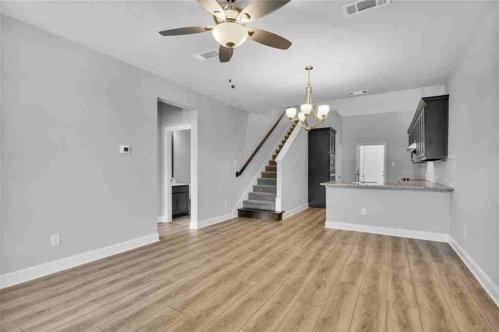 5406 Winged Foot Dr - Photo 4 of 32