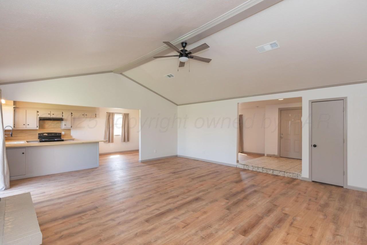 3304 Mockingbird Ln #1 - Photo 2 of 2