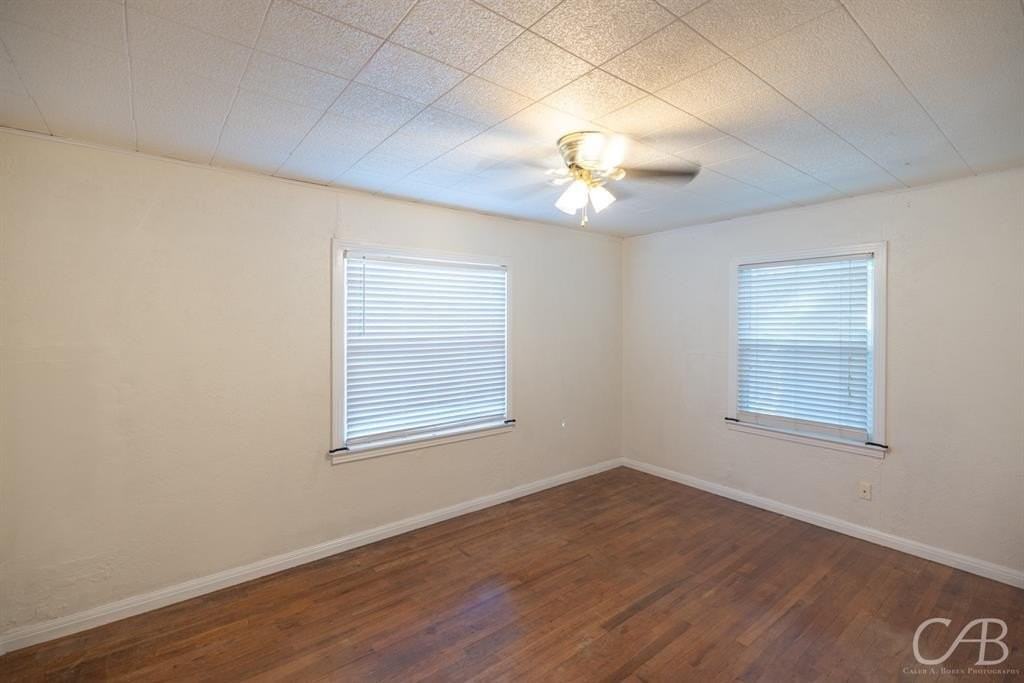 2318 Amarillo St - Photo 6 of 25