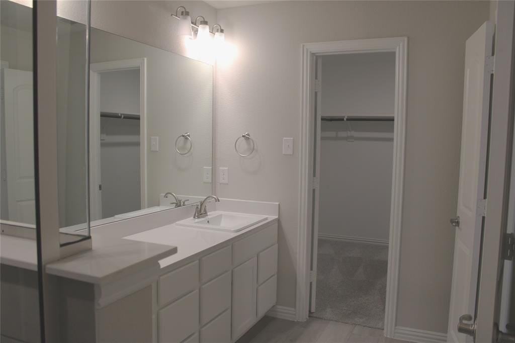 2908 Mare Dr - Photo 7 of 15