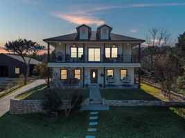 featured image of 721 Rock Harbor Ct