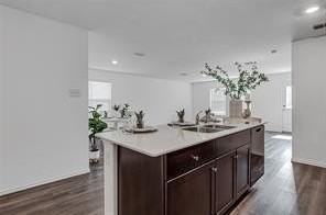 1105 Wildflower St - Photo 4 of 25