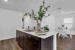 1105 Wildflower St - Photo 5 of 25