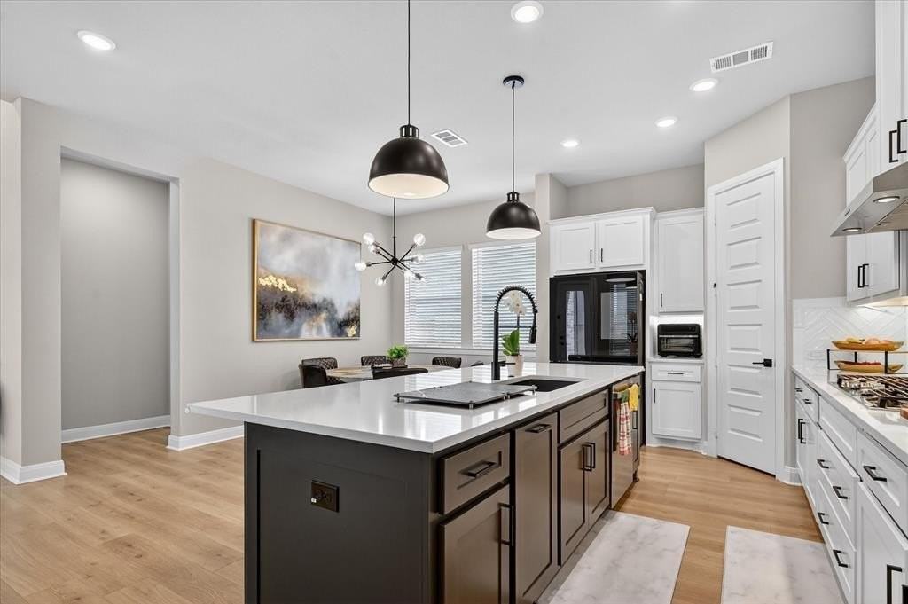 624 Treaty Oak Dr - Photo 6 of 28