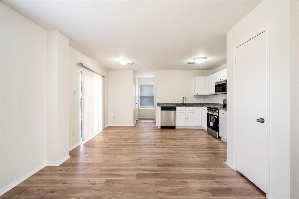 1626 White Oak Rd - Photo 7 of 30