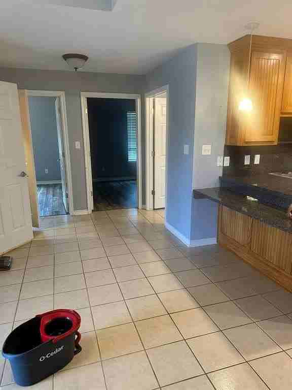 1130 E Ohio St - Photo 6 of 18