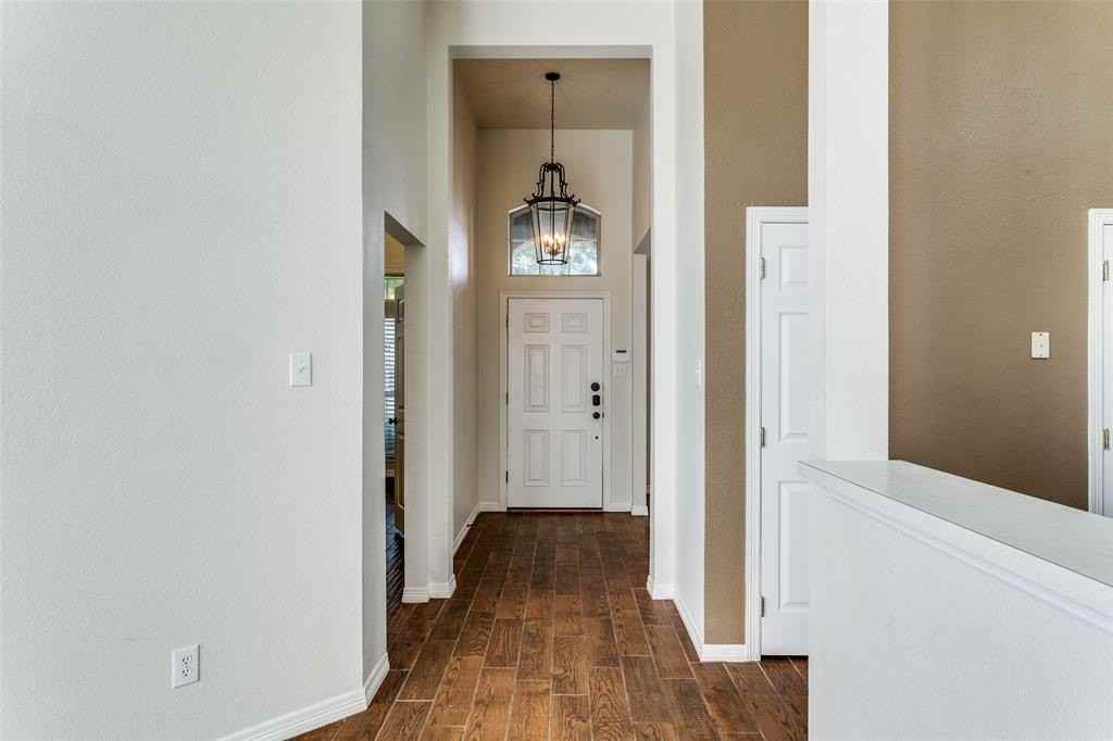 4015 Midrose Trl - Photo 3 of 25