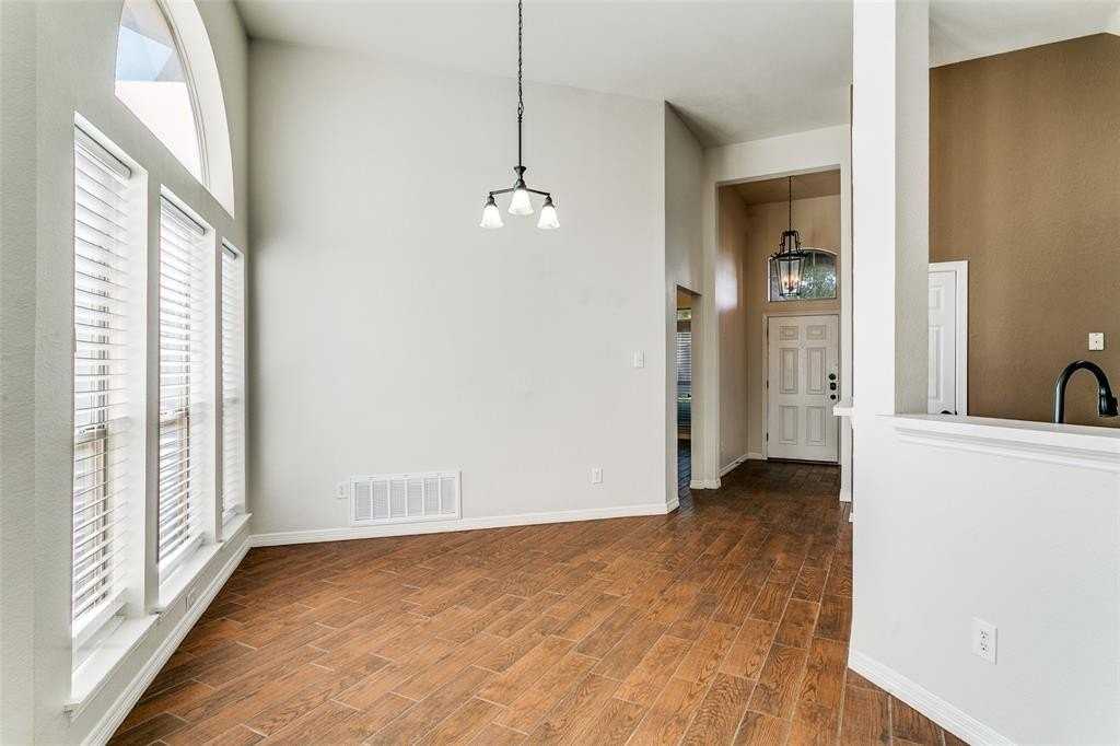 4015 Midrose Trl - Photo 7 of 25