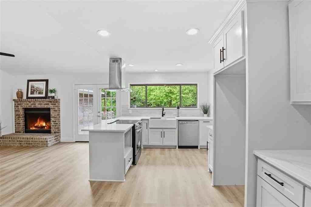 300 Hidden Valley Dr - Photo 7 of 26