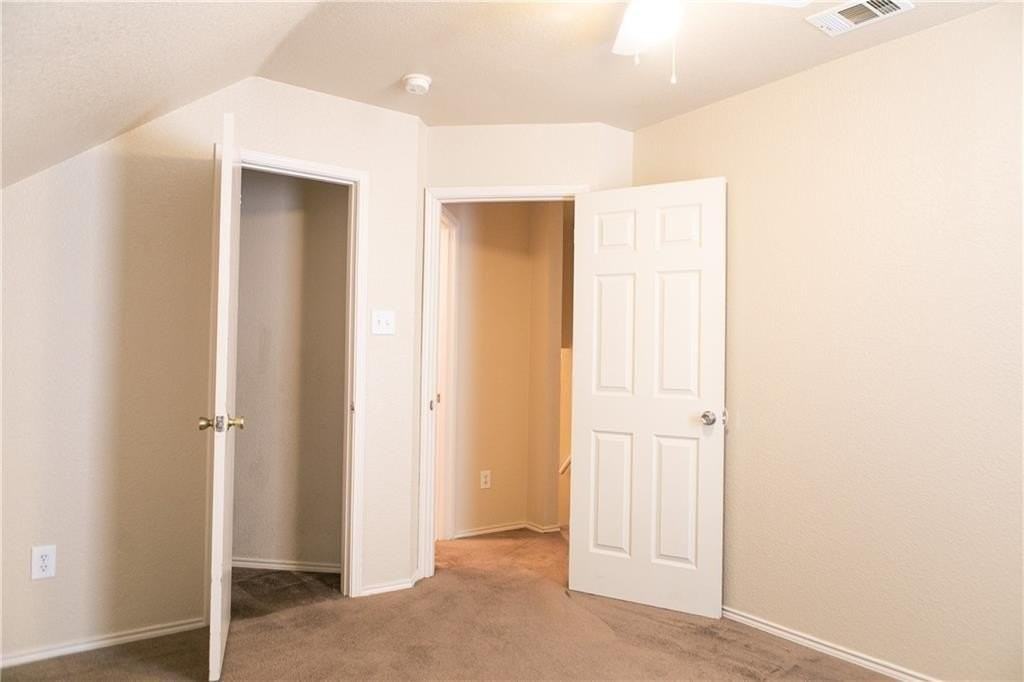 404 Kings Way Dr #A - Photo 7 of 9