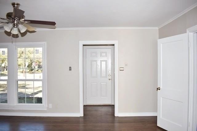 4900 Morris Ave - Photo 3 of 24