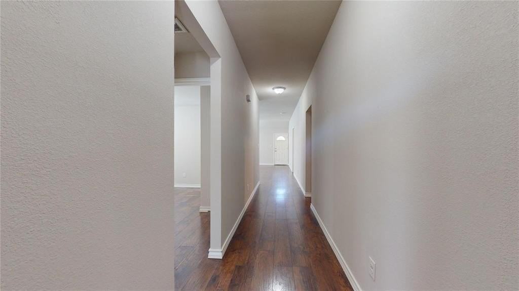 2104 Daniel St - Photo 6 of 12