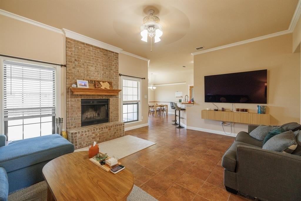 857 Shallow Water Trl - Photo 3 of 36