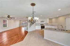 8107 Young Ct - Photo 6 of 25