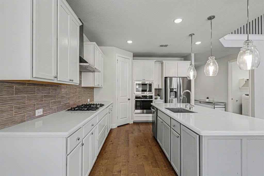 1700 Rain Lily St - Photo 7 of 29