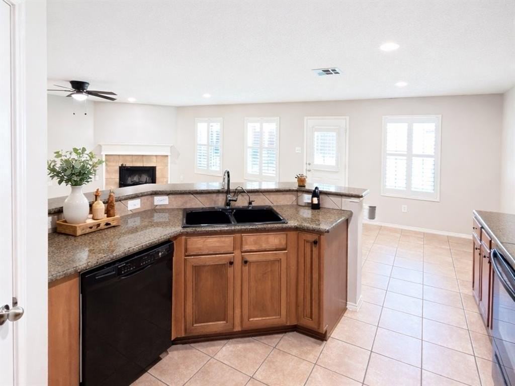 9620 George Washington Dr - Photo 7 of 22