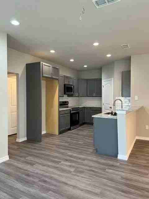 2874 Melissa Ln #2876 - Photo 6 of 21