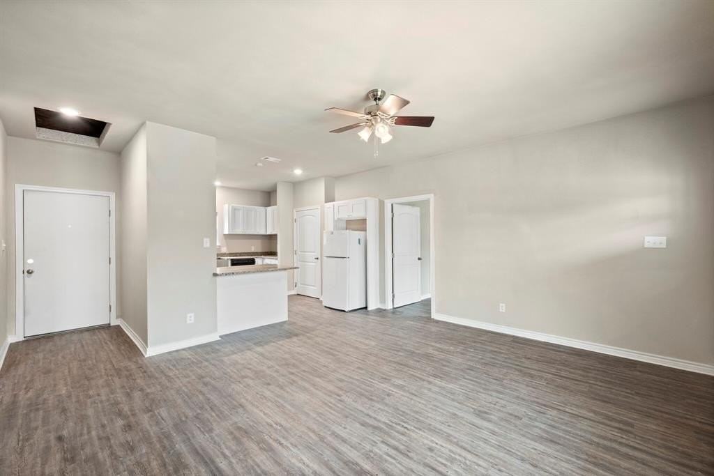 2875 Conveyor Dr #B - Photo 6 of 22