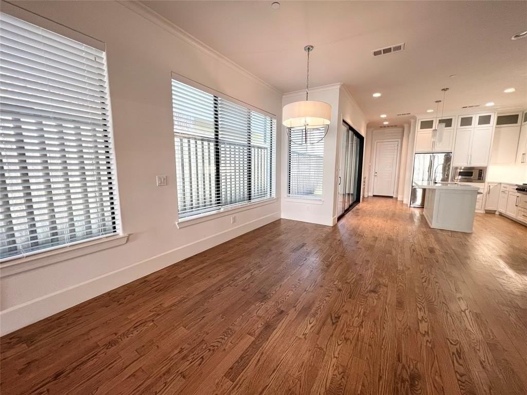 4325 Glenwick Ln - Photo 7 of 35