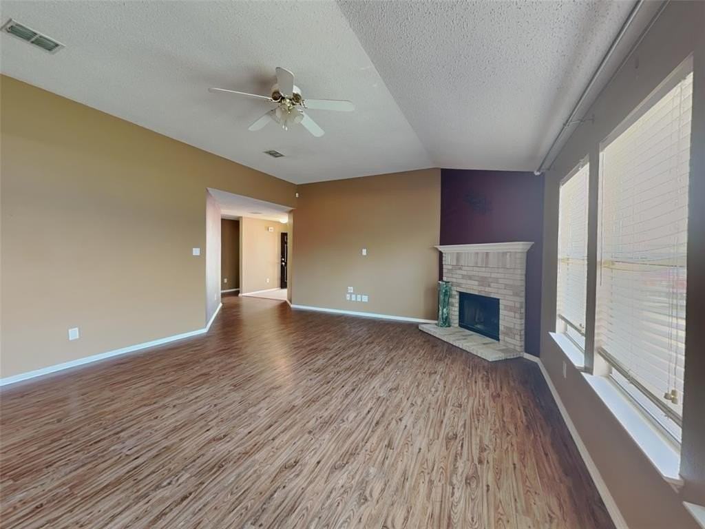 4156 Justin Dr - Photo 3 of 23