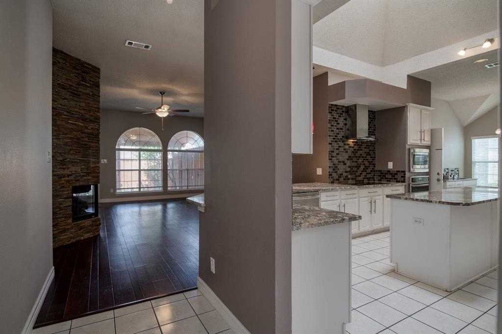 806 Amber Ct - Photo 7 of 31