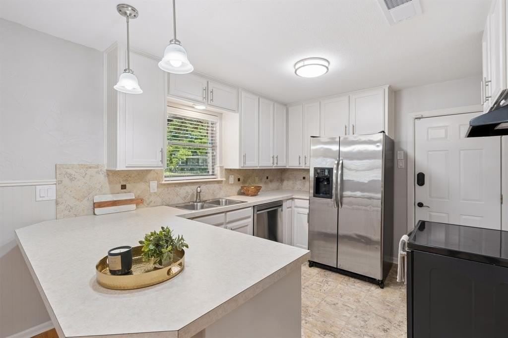 3605 Jeanette Dr - Photo 4 of 26