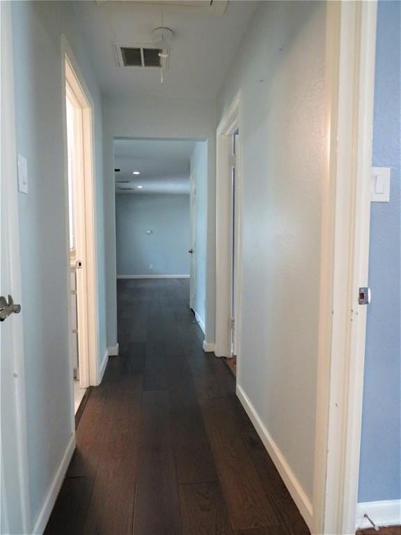 1026 Thomas St - Photo 6 of 26