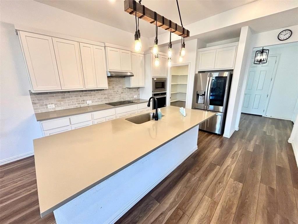 512 Virginia Way - Photo 7 of 25