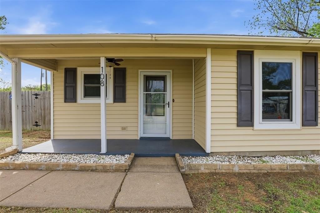 108 George St - Photo 2 of 29