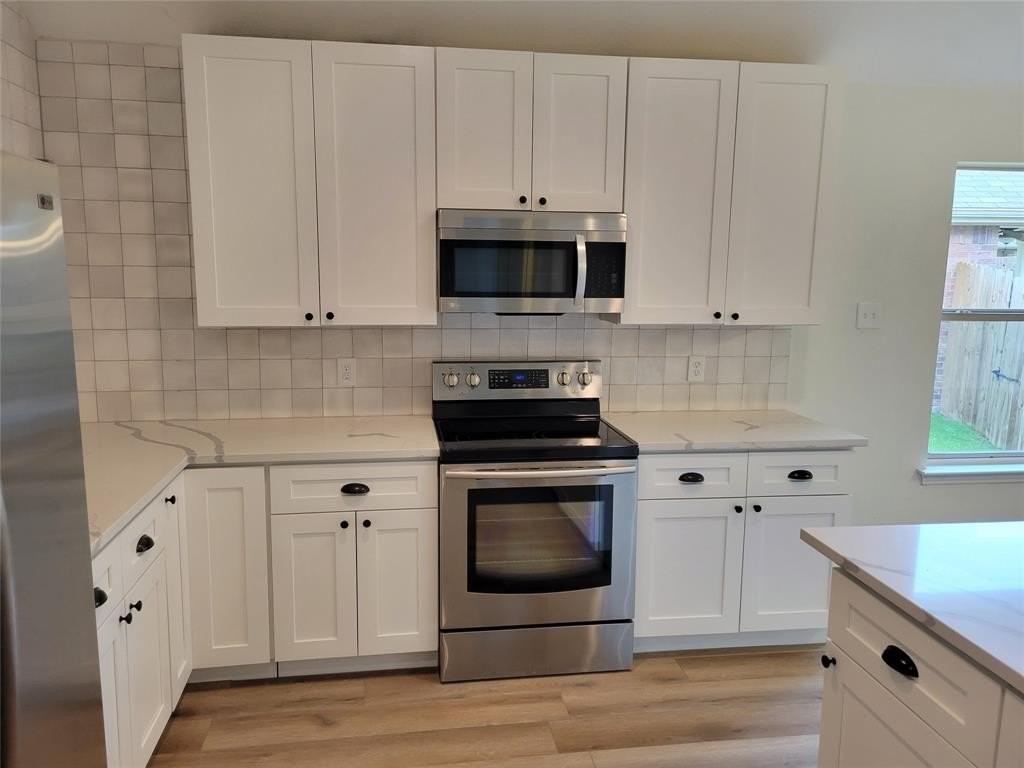 2201 Willow Creek Dr - Photo 5 of 8