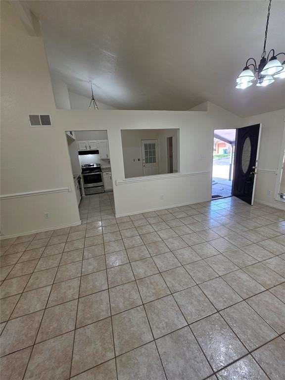 446 Justice St - Photo 3 of 9