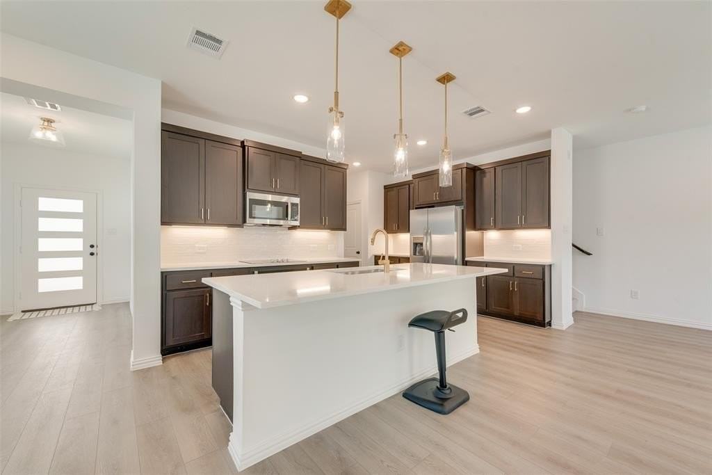 6904 Gorman Falls Trl - Photo 6 of 20