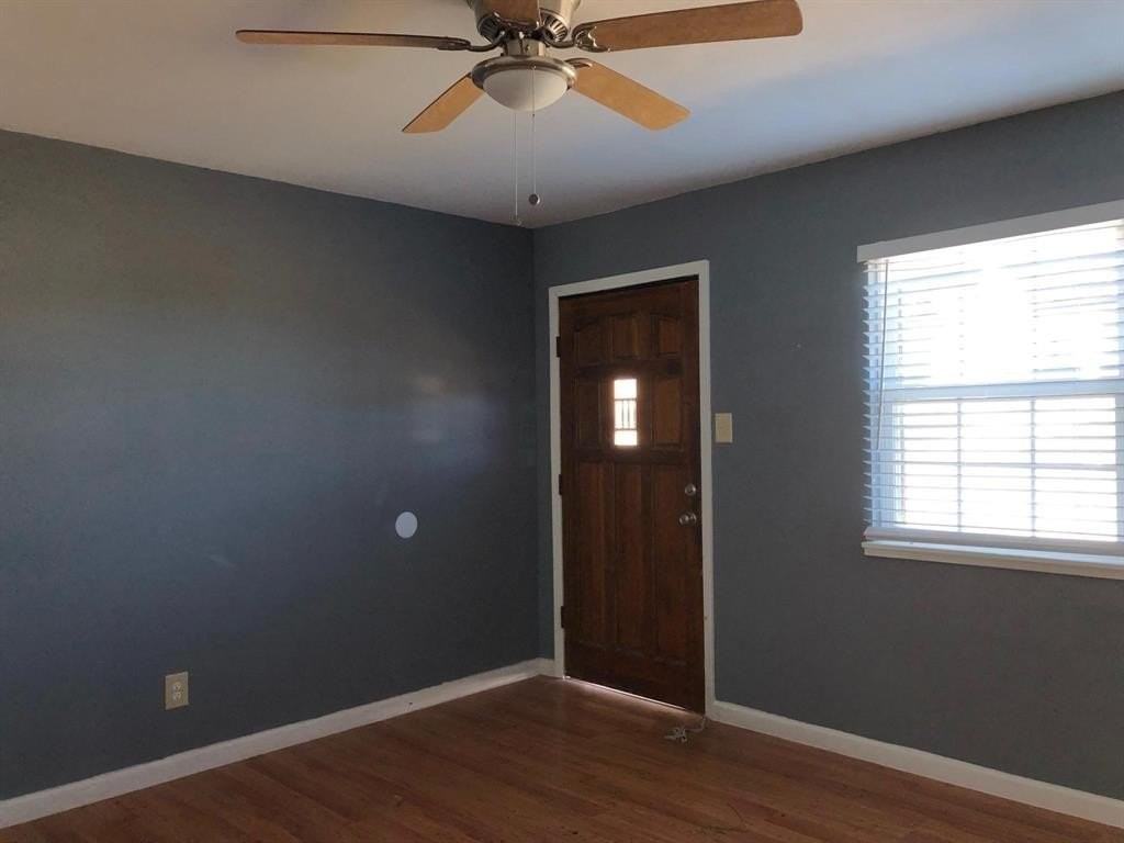 620 E Sears St - Photo 3 of 19