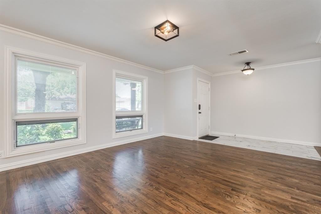 3734 Crown Shore Dr - Photo 6 of 29