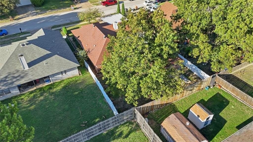 1129 W Hills Ter - Photo 3 of 33