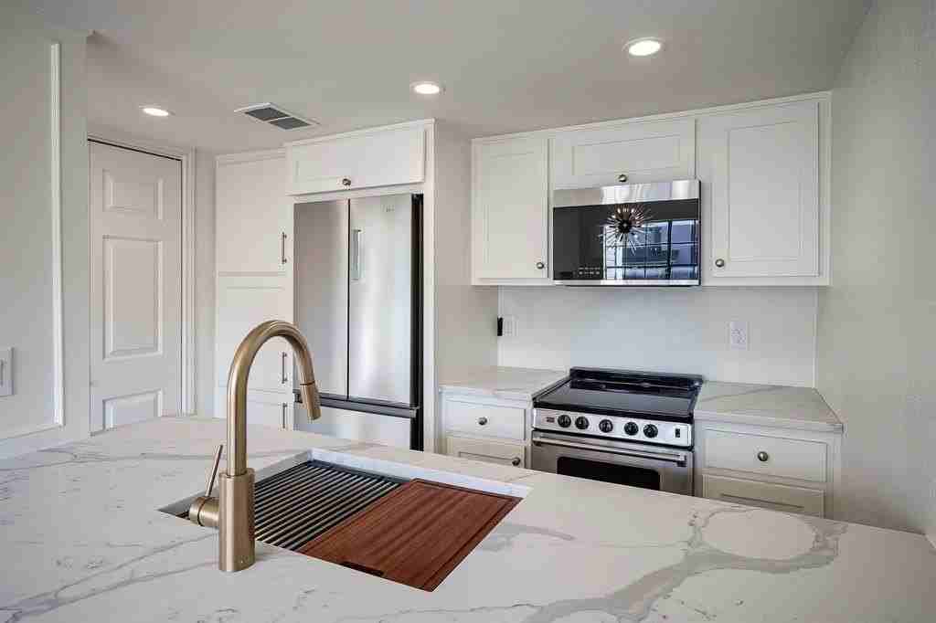 5720 Marquita Ave #5 - Photo 6 of 17