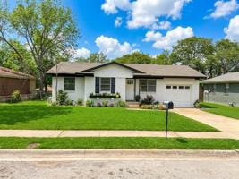 featured image of 1910 Mercedes Rd