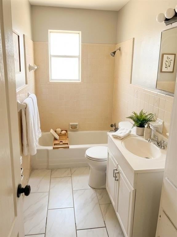 1910 Mercedes Rd - Photo 3 of 5