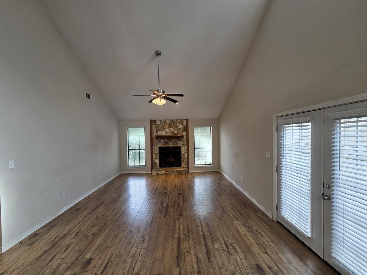 2113 Wilderness Path - Photo 3 of 19