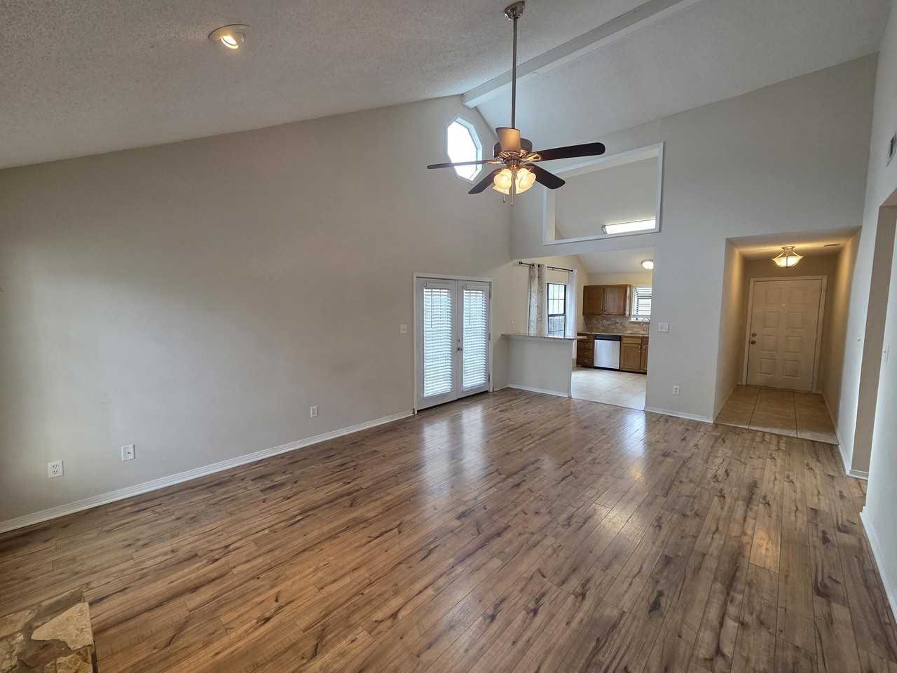 2113 Wilderness Path - Photo 4 of 19