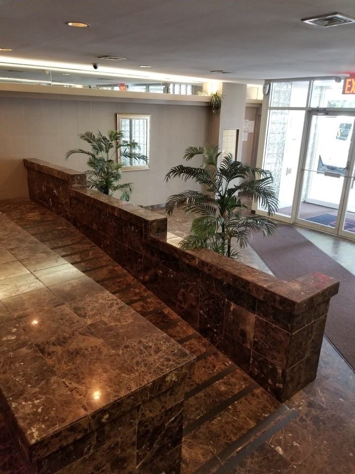 171 Wellington Ct #3A - Photo 3 of 13