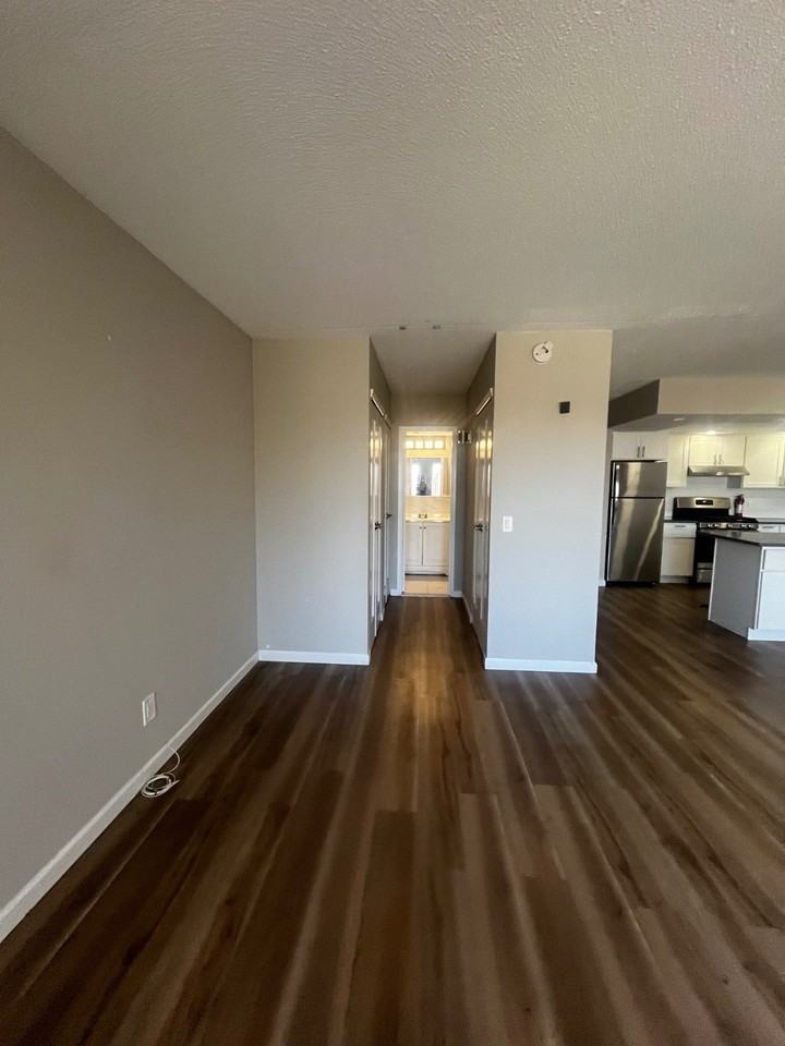 171 Wellington Ct #3A - Photo 5 of 13